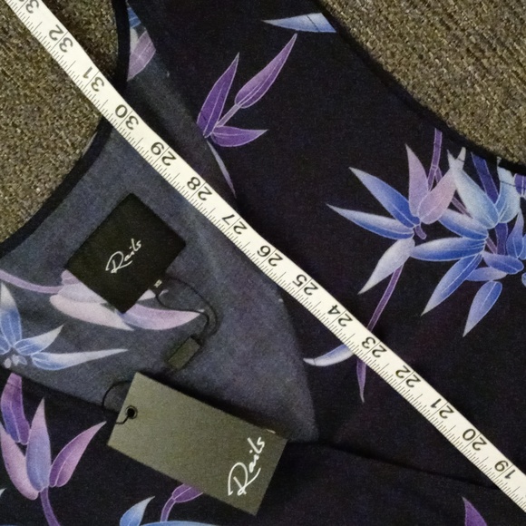 🆕️ 💜HTF Rails💜 - Riley Navy/Purple Wisteria Print Romper - Picture 12 of 14